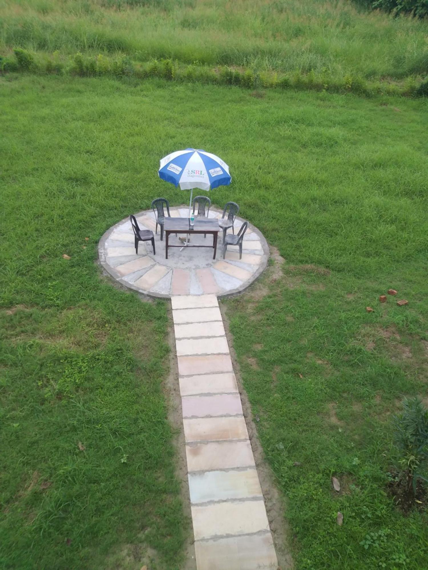 Nature Homestay พาราณสี ภายนอก รูปภาพ